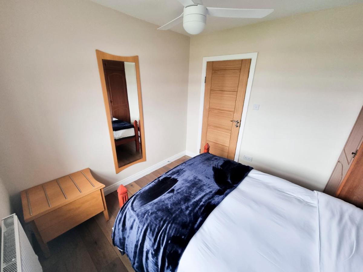3 Bed Renovated Cottage Carramore Lake, Belmullet 발리나 외부 사진